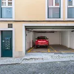 Central, Com Estacionamento Gratuito
