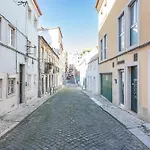 Central, Com Estacionamento Gratuito